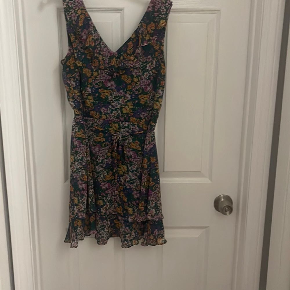 Size large dress great condition.